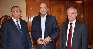 بالصور.. وزراء وسفراء فى سحور خالد زيادة السفير اللبنانى بالقاهرة