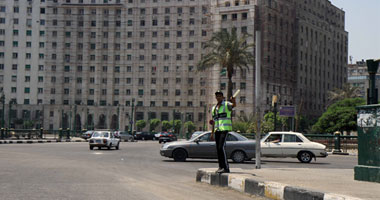 سيولة مرورية وهدوء فى ميدانى التحرير والنهضة