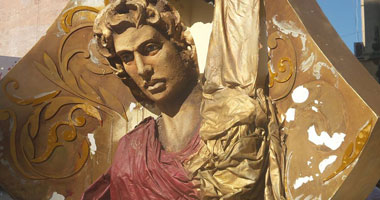 سرقة أجزاء من تمثال "الحضارة" قبل عرضه للجمهور فى الإسكندرية