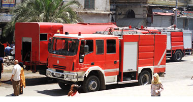 الدفع بـ 3 سيارات إطفاء لإخماد حريق قسم مصر القديمة