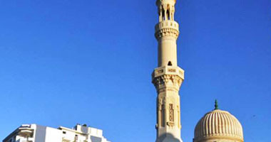 إمام مسجد الإيمان بمدينة نصر يتناول فضل الأضحية خلال خطبته