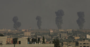 إصابة فلسطينيين فى انفجار 5 سيارات بغزة
