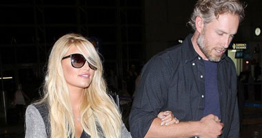 جيسيكا سيمبسون تتزوج اريك جونسون بكاليفورنيا