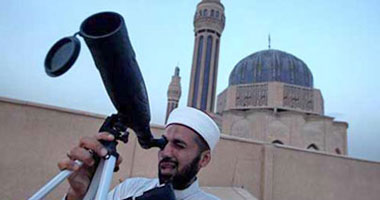 دار الإفتاء تستطلع هلال عيد الفطر الجمعة