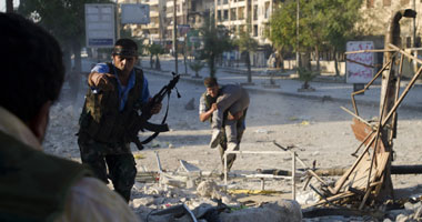 الجيش السورى يسيطر على حقل "العمر" النفطى ويتقدم فى ريف دير الزور