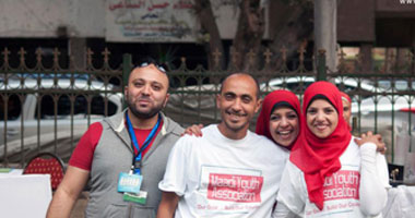 على كل ناصية فى بلادى.. شباب الخير بينادى