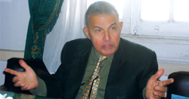 مديرة المركز القومى للترجمة تنعى الدكتور أحمد عتمان سفير الحضارة الهيلينية