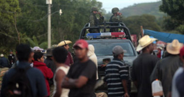 المكسيك تحقق فى تبادل اطلاق النار بين الجيش وعصابة أسفر عن سقوط 22 قتيلا