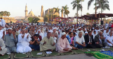 الدعوة السلفية تؤدى صلاة العيد فى المدرسة العسكرية بالمنيا