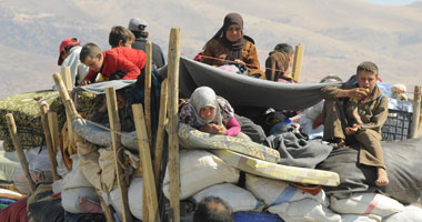 برنامج الأغذية العالمى: لا طعام ولا ماء لـ64 ألف لاجئ سورى بصحراء الأردن