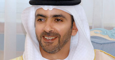 وزير داخلية الإمارات: لابد من محاسبة من يشترى النفط من "داعش"