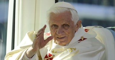 الرئيس الفرنسى: قرار استقالة البابا بنديكتوس موضع احترام شديد