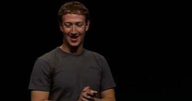 زوكربيرج يستمر فى السيطرة على فيس بوك بعد طرح أسهمها فى البورصة