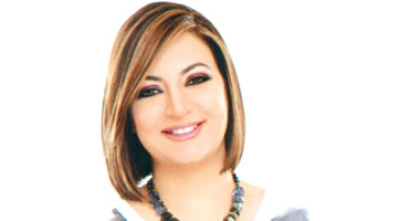 أسامة هيكل ضيف ريهام السهلى لمواجهة المعترضين على قوانين الإعلام الجديدة 