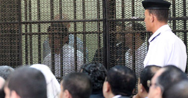 وصول عز "لجنايات القاهرة" لنظر قضية تراخيص الحديد