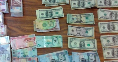 حجز المتهمين بالاتجار في العملة بالسلام والتحفظ على العملات المضبوطة