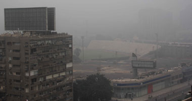 بالصور.. شبورة مائية تغطى سماء القاهرة ووجه بحرى والطقس مائل للحرارة