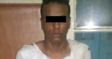 ضبط 7 متهمين بحوزتهم أسلحة نارية وبيضاء بالإسماعيلية 