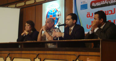 عضوبـ"الخمسين": لم نتوصل الي صياغة أي مادة من مواد الدستور