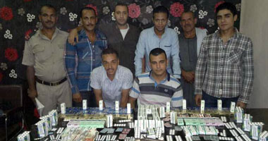 ضبط "أبو الفتى" وبحوزته 60 ألف قرص مخدر داخل جوال بمركز سوهاج
