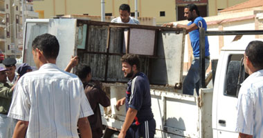 بالصور.. أمن مطروح يشن حملة لإزالة المبانى المخالفة والإشغالات