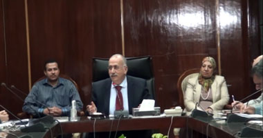 محافظ الدقهلية يلتقى بأعضاء التيار الشعبى للتعرف على مشكلات المواطنين
