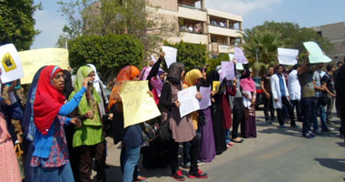 استنفار أمنى وغلق عدد من الطرق بالمنيا بعد إعلان المحظورة التظاهر غداً