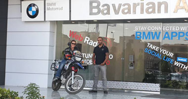 المجموعة البافارية تستقبل أول امرأة تجوب أفريقيا بموتوسيكل BMW