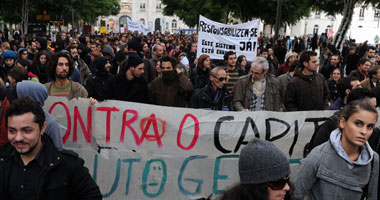 شرطة البرتغال تستعد لتظاهرات مستلهمة من "السترات الصفراء" في فرنسا