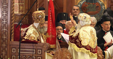 البابا يستقبل تهانى أعضاء المجمع المقدس من على كرسى مارمرقس