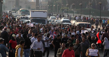 وصول مسيرتى "النور" و"الاستقامة" ميدان التحرير وسط هتافات ضد "مرسى"