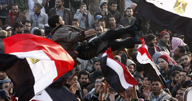 النائب أبو بكر غريب: الرئيس وكل مؤسسات الدولة ينحازون إلى ثورة 25 يناير