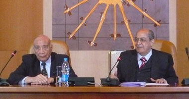 وزير التعليم الأسبق ينتقد الحكومة بسبب قلة الموارد المخصصة للتعليم