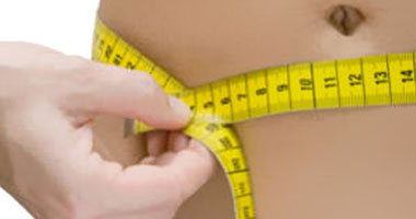 تخفض الوزن أكثر من 40 كيلو.. تعرف على فوائد ومخاطر بالون المعدة