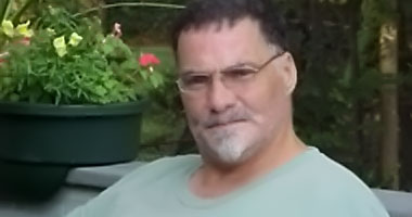 "هديّتُهـا" قصيدة جديدة لبول ماندونادو