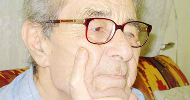 رحيل الكاتب سليمان فياض عن عمر يناهز الـ86 عامًا