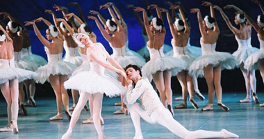 "الرقصة" عرض باليه للأمريكية "لوسندا  شيلدز" على مسرح دى لافيل بباريس