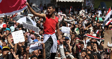 تواصل المظاهرات المؤيدة والمناهضة للنظام باليمن