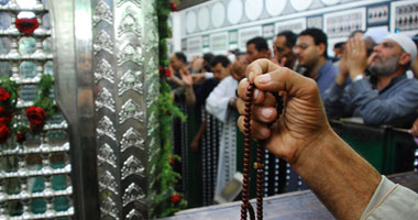 "مولد الحسين".. استعدادات أمنية مشددة واستمرار خلافات الصوفية