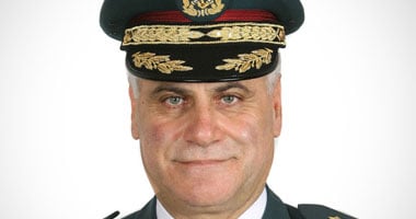  قائد الجيش اللبناني السابق يمثل للتحقيق أمام قاضي التحقيق بقضية انفجار ميناء بيروت