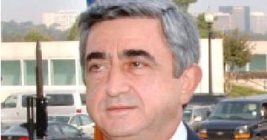 رئيس أرمينيا يعزى الرئيس السيسى فى ضحايا حادث مسجد الروضة