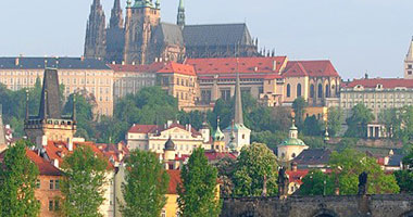 تجدد الاحتجاجات ضد الرئيس التشيكى فى براغ