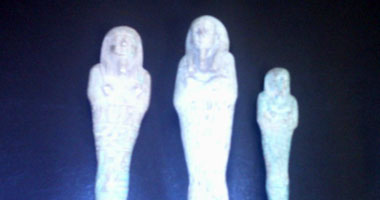 حبس عاطل ضبط بحوزته 4 تماثيل أثرية تعود للعصر الفرعونى بالصف