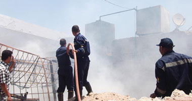 بالصور.. السيطرة على حريق أمام كنيسة الأنبا شنودة الغردقة