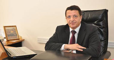 مسئول أذربيجانى يطالب بتبادل الوفود السياحية 
