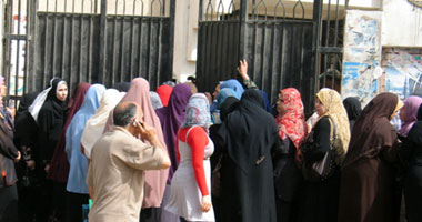 بدء توافد الناخبين أمام اللجان الانتخابية بمدينة نصر