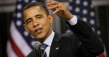 أوباما يوقع مشروع قانون السياسة الدفاعية وينتقد سياسة جوانتانامو
