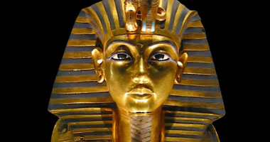 بدء ترميم ذقن الملك توت عنخ آمون بالمتحف المصرى ..غداً