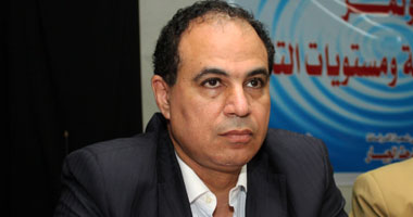 رئيس "الرقابة على المصنفات" يناقش حرية الإبداع بالإسكندرية