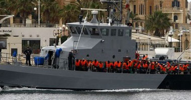 تركيا تبحث عن ناجين بعد هجوم قراصنة على سفينة شحن قبالة نيجيريا